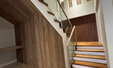 FOR SALE: SAN JUAN BRAND NEW TOWNHOUSE CLOSE TO XAVIER