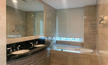 3 Bedroom For Lease in One Roxas Triangle, Makati City