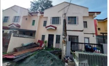Duplex House & Lot FORECLOSED in FIORENZA SUBD Rodriguez Rizal : 2 Storey w/ Garage