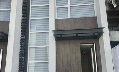2-Storey Townhouse at M Residences Acacia Estate Taguig