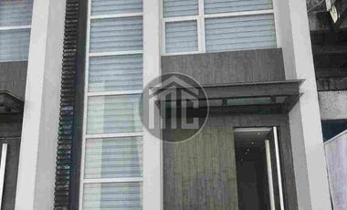 2-Storey Townhouse at M Residences Acacia Estate Taguig