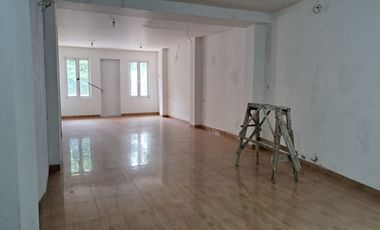 Disewakan Ruko 3 Lantai Lokasi Strategis di Jalan Pemuda Kota Magelang
