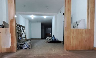 Disewakan Ruko 3 Lantai Lokasi Strategis di Jalan Pemuda Kota Magelang
