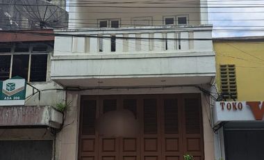 Disewakan Ruko 3 Lantai Lokasi Strategis di Jalan Pemuda Kota Magelang
