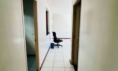 FOR SALE or FOR RENT 2BR Condo with Parking at The Columns Tower I – Ayala Ave. cor. Buendia