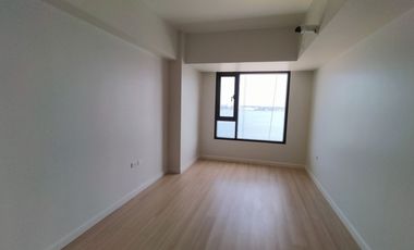 Condo for sale in Mandaue City, Mandani Bay Tower 1 Panoramic seaview, 2 pm. slots, boardwalk now open