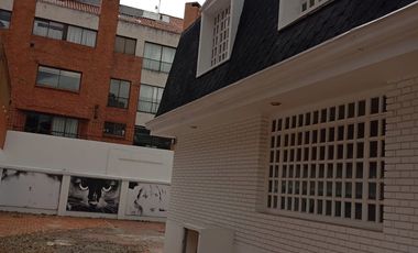 CASA EN ARRIENDO SAN PATRICIO