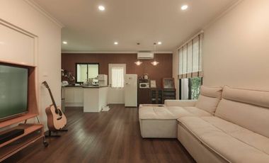 Modern cozy style !! Greatier town Bangna-Theparak area​ 24 Sq.wah