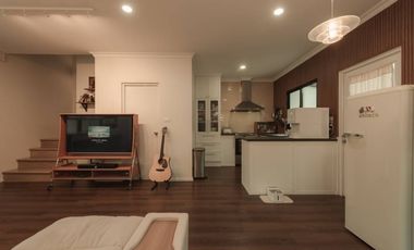 Modern cozy style !! Greatier town Bangna-Theparak area​ 24 Sq.wah