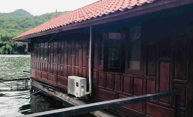 🌊✨ Business for Sale: 32-Room Floating Resort on the River Kwai, Only 16 Million Baht!! ✨🌊
