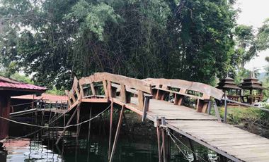 🌊✨ Business for Sale: 32-Room Floating Resort on the River Kwai, Only 16 Million Baht!! ✨🌊