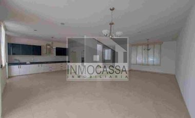 CASA EN RENTA EN RESIDENCIAL SOBERNA LEON GTO