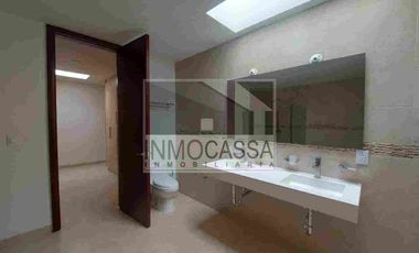 CASA EN RENTA EN RESIDENCIAL SOBERNA LEON GTO