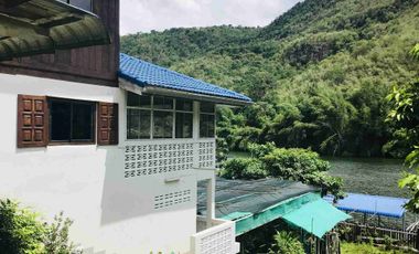 🏡 Luxury Riverside Home for Sale on the River Kwai Yai | 1 Rai | Ready to Move In | Only 15 Million Baht
📍 Near Erawan Waterfall, Kanchanaburi