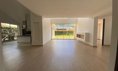 VENDO CASA QUINTAS DEL MOLINO, CAJICA – CUNDINAMARCA.