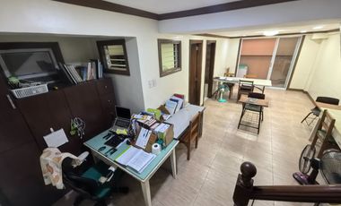 JY Cebu IT Park Lahug 6BR 4-level Townhouse 320sqm Furnished Balcony