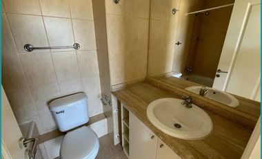 Comodo Departamento Frente A Humedal Bayona