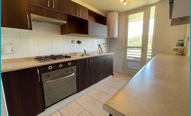 Comodo Departamento Frente A Humedal Bayona