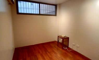 Oficina en Planta Baja en Venta – Centro de Mendoza