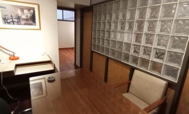 Oficina en Planta Baja en Venta – Centro de Mendoza