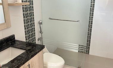 Isla Mocoli, venta de hermosa casa 4 dormitorios full amoblada con piscina