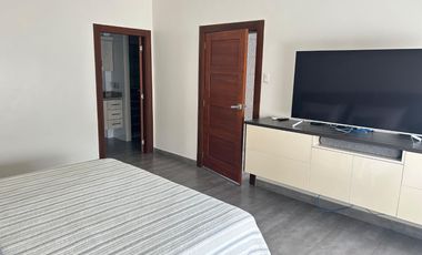 Isla Mocoli, venta de hermosa casa 4 dormitorios full amoblada con piscina