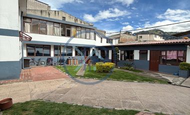 CASA RENTERA  EN VENTA, EN LA MAGDALENA, QUITO