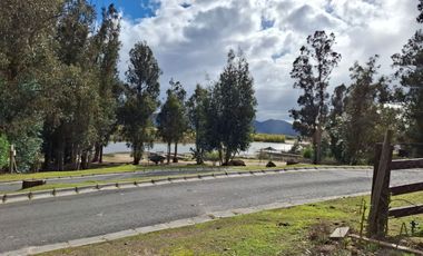 Las Cabras Terreno de 1210m2 exclusivo condominio La Penísula, El Manzano, Lago Rapel