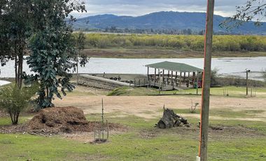 Las Cabras Terreno de 1210m2 exclusivo condominio La Penísula, El Manzano, Lago Rapel