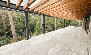 Casa en venta en Fontana Bella Avandaro Valle de Bravo