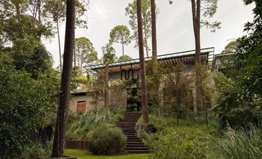 Casa en venta en Fontana Bella Avandaro Valle de Bravo