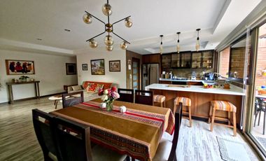 🏙️En Venta Departamento de Lujo de 3 Dormitorios cerca de la Primero de Mayo y Av. 12 de Octubre🏢