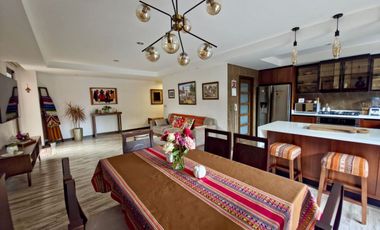 🏙️En Venta Departamento de Lujo de 3 Dormitorios cerca de la Primero de Mayo y Av. 12 de Octubre🏢