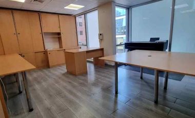 Arriendo Excelente Oficina 3privados+2baños,1est+1bod. Metro Escuela Militar