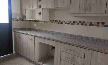CASA DE VENTA $85.000 SECTOR PUENTE 3  VIA GUANGOPOLO, AUTOPISTA RUMIÑAHUI