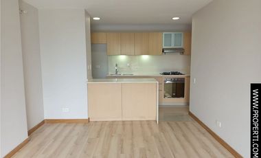 Apartamento en Arriendo Sector Loma de los Benedictinos - Envigado