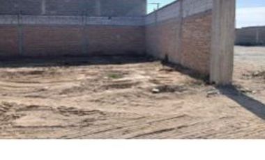 TERRENO EN VENTA COLONIA MARIA MERCADO DE LOPEZ SANCHEZ