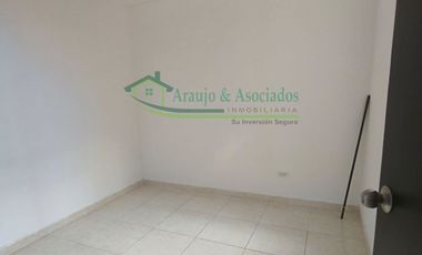 En Girardot - Cundinamarca Arendamos casa con parqueadero para vehículos en el conjunto Senderos de las Acacias.