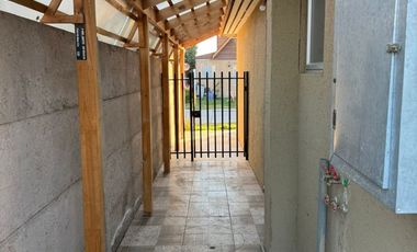 Linda y cómoda casa en Condominio Alto Buin III, 3d 2b UF 3.570