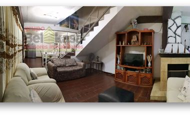 Venta de casa en Col. Reforma, Nezahualcóyotl