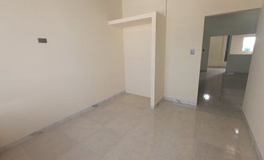 SE RENTA DEPARTAMENTO POR ESTRENAR