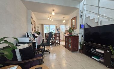 CASA EN FRACCIONAMIENTO COLINAS DE ALTAR CON TERRENO EXCEDENTE