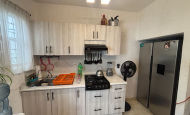 CASA EN FRACCIONAMIENTO COLINAS DE ALTAR CON TERRENO EXCEDENTE