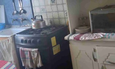 SE VENDE CASA CON PATENTE DE ALCOHOLES Y RESTAURANT