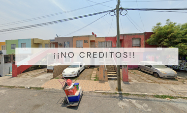 Casa en calle Kizil Kum, Oasis, Veracruz, México. ¡NO CRÉDITOS!