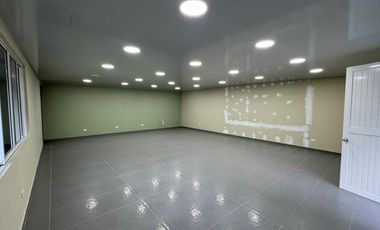 Oficina   en  arriendo,  Camino Verde, Envigado, Antioquia