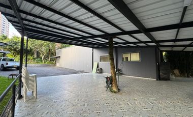 Oficina   en  arriendo,  Camino Verde, Envigado, Antioquia