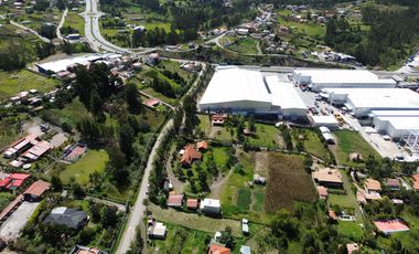 En venta terreno en Azogues sector Zumbahuayco.