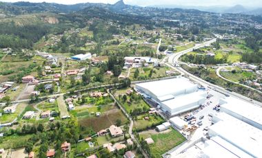 En venta terreno en Azogues sector Zumbahuayco.