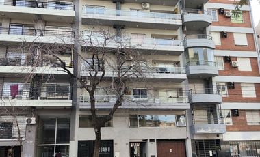 FLORES - Depto 2 Ambientes - Avda Direectorio 3233